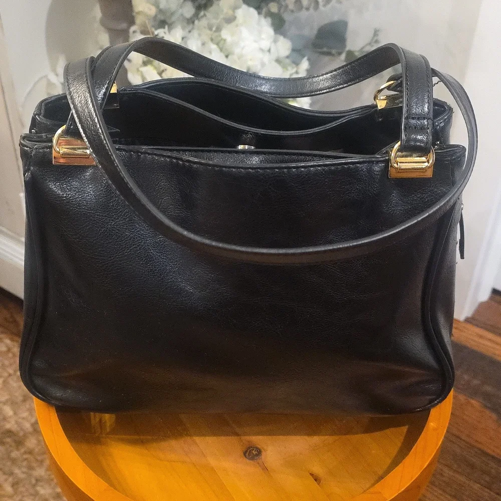 ENZO ANGIOLINI Vintage Vegan Leather Satchel‎